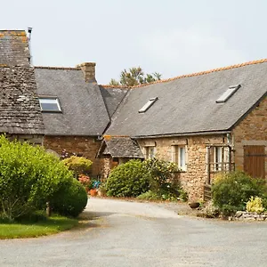 Logis Du Tregor Couette-café